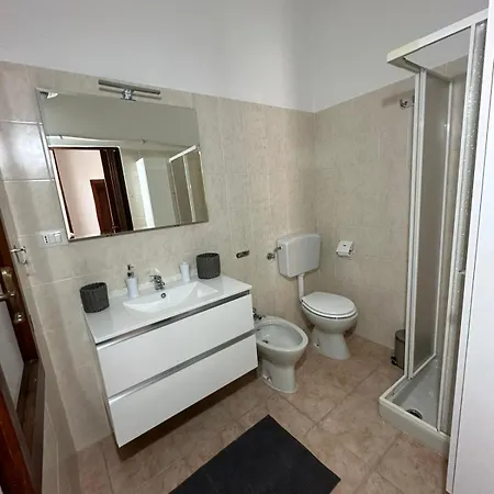 Pm 6 Via Cesare Battisti Apartmán Olmedo