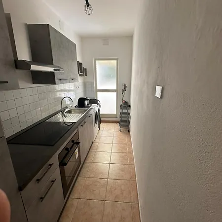 Pm 6 Via Cesare Battisti Apartmán